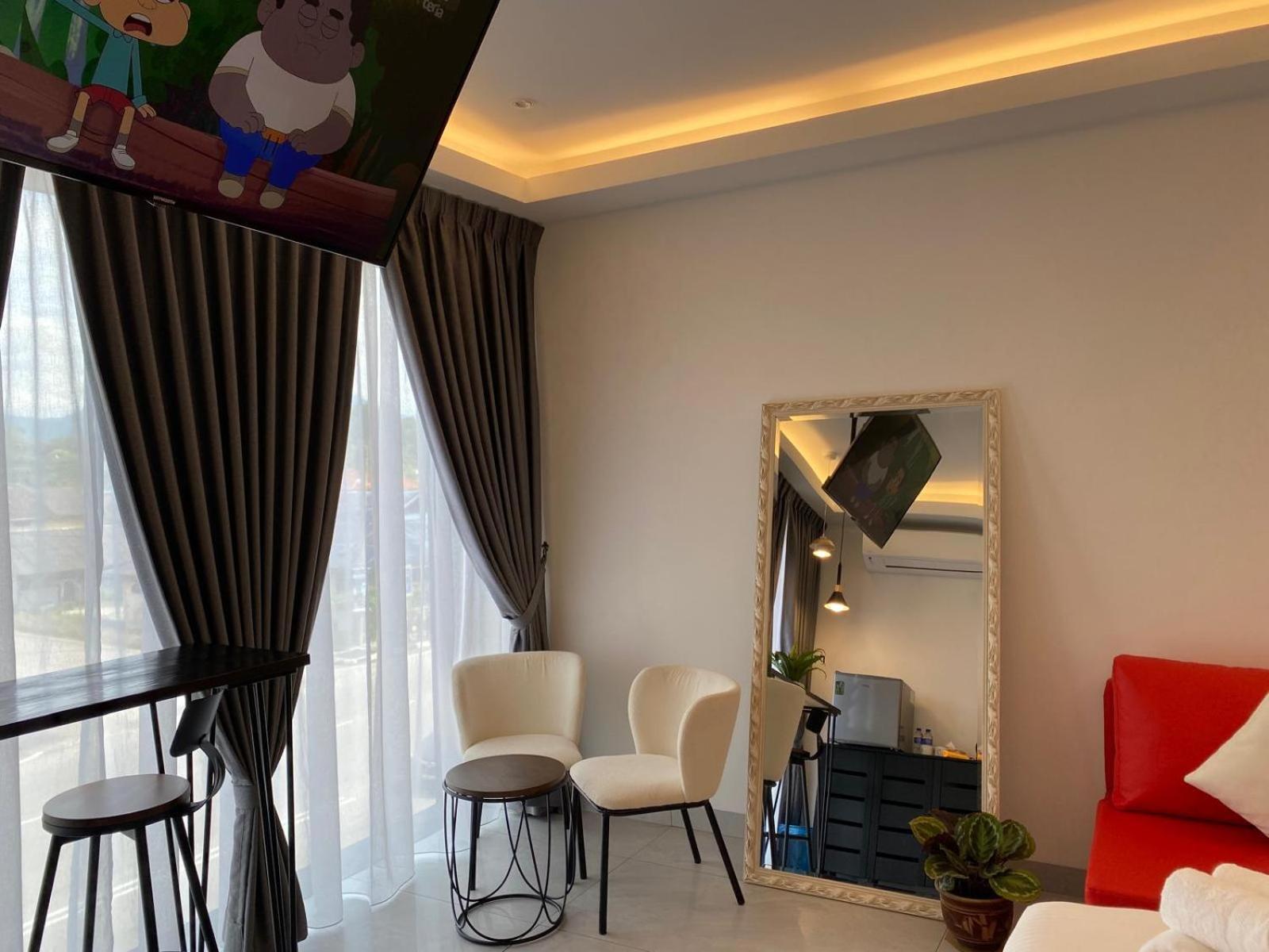 Cs Junction Point Homestay *